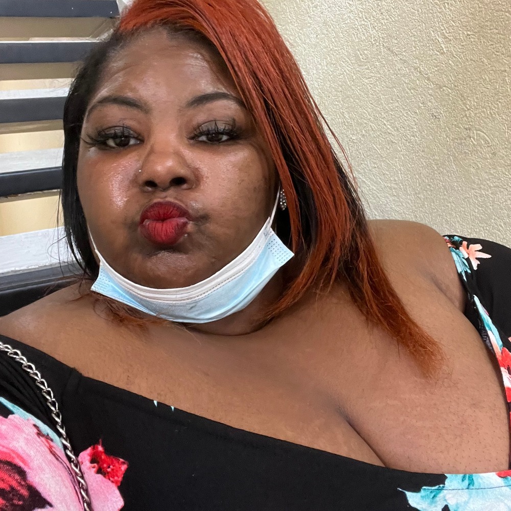 Meet your Posher, Deidra